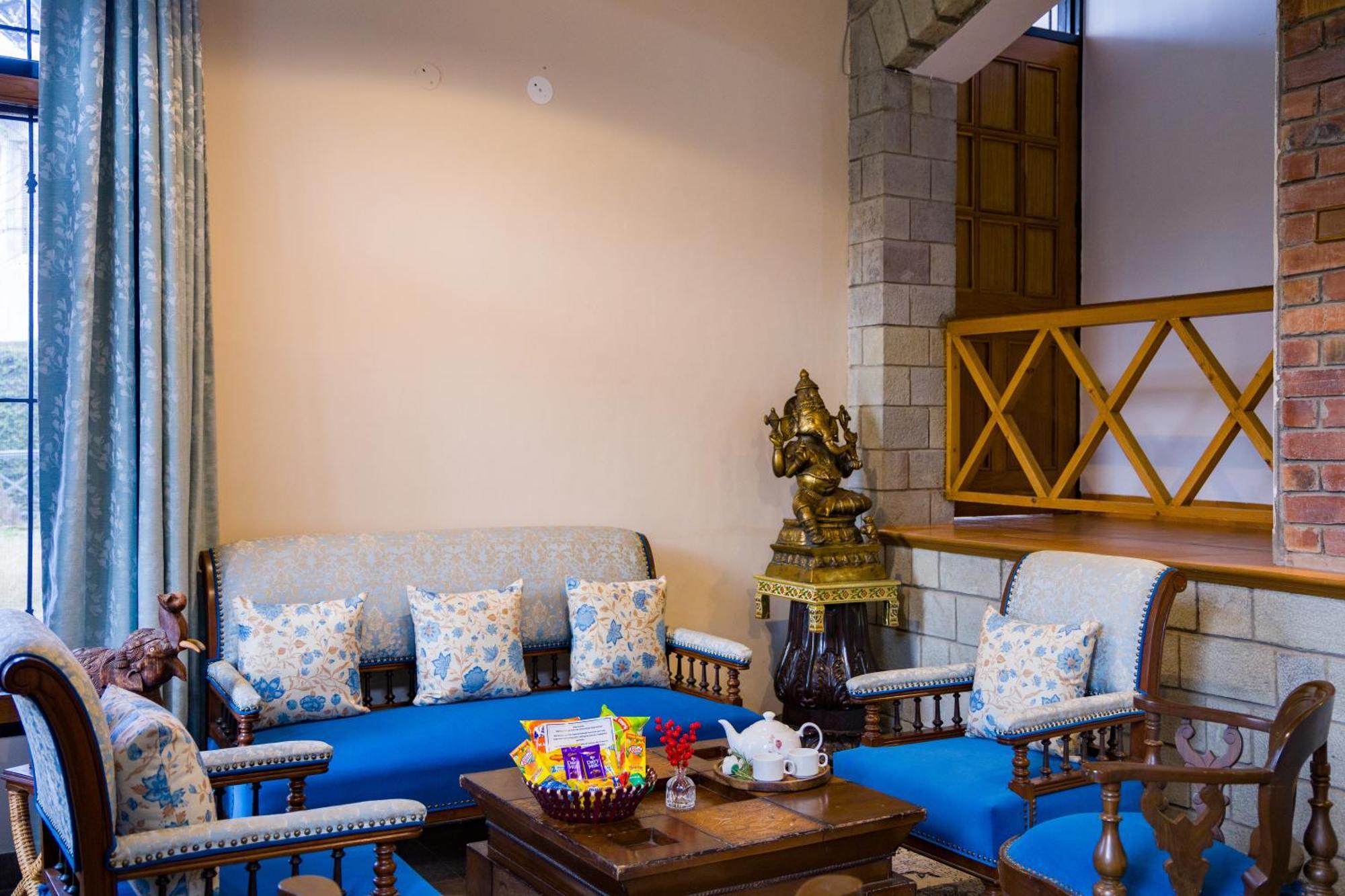 Alaya Stays Mehar Villa - 3 Bhk With Garden & Scenic Views Kasauli Exterior foto