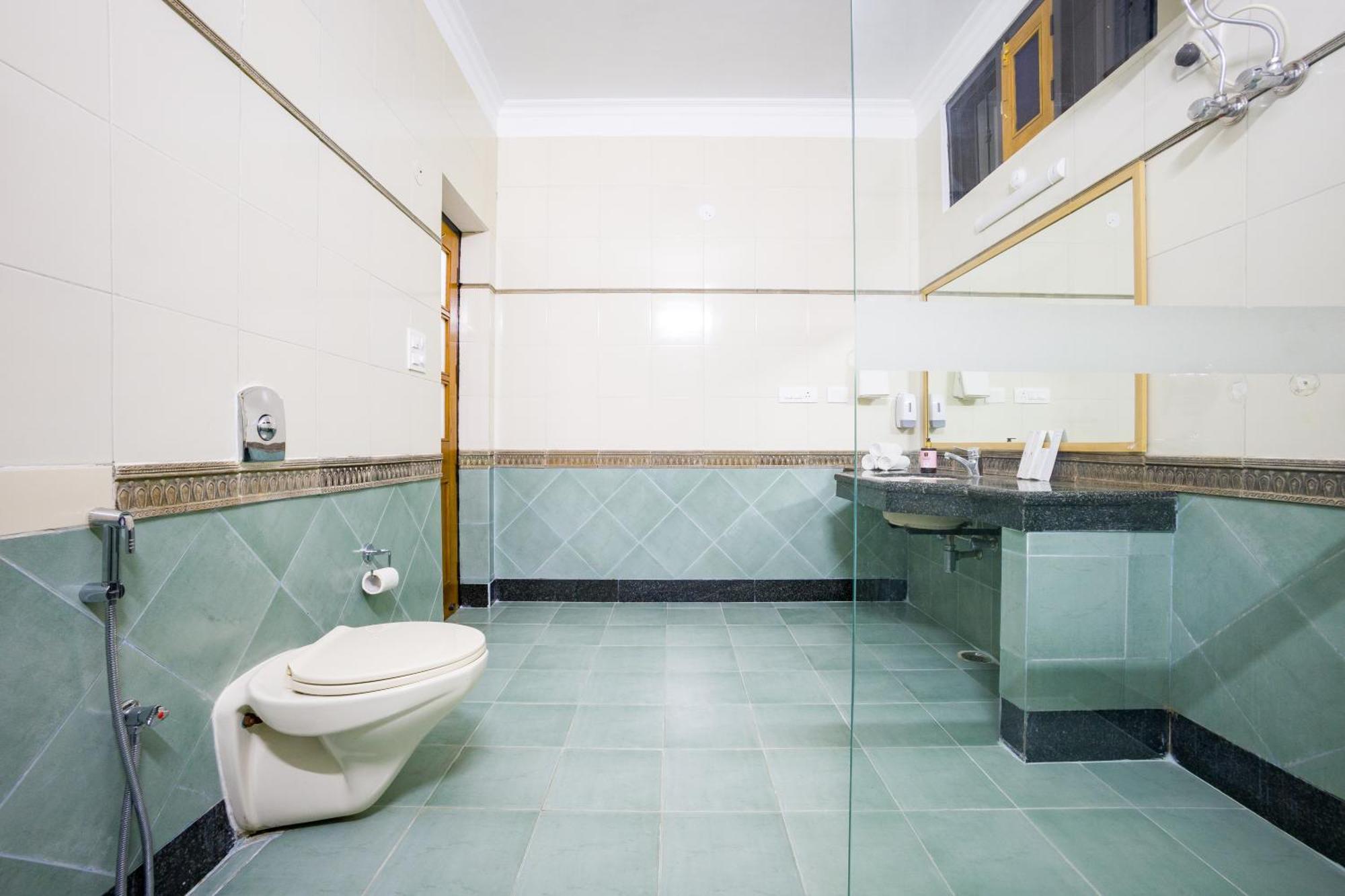 Alaya Stays Mehar Villa - 3 Bhk With Garden & Scenic Views Kasauli Exterior foto