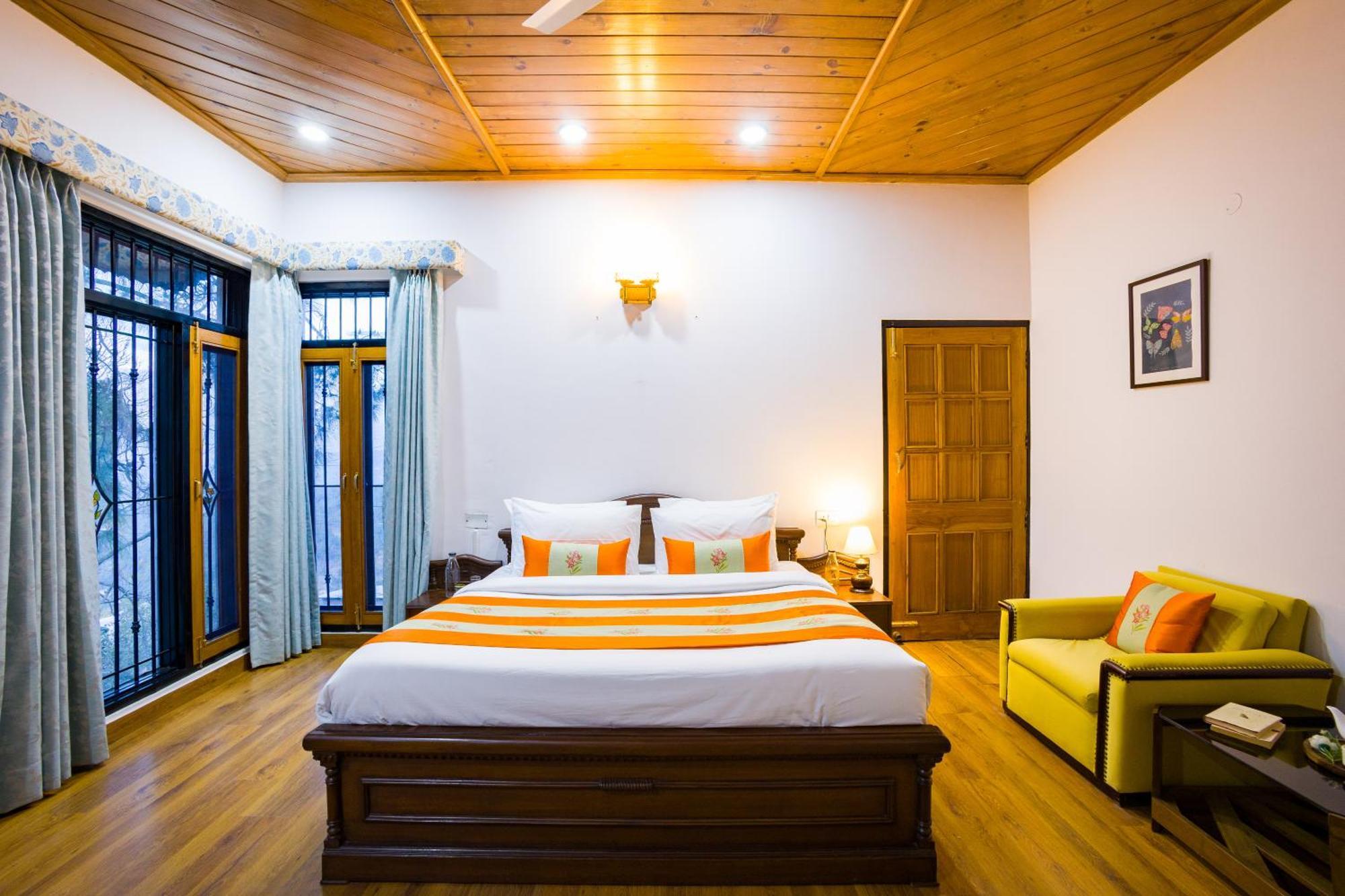 Alaya Stays Mehar Villa - 3 Bhk With Garden & Scenic Views Kasauli Exterior foto