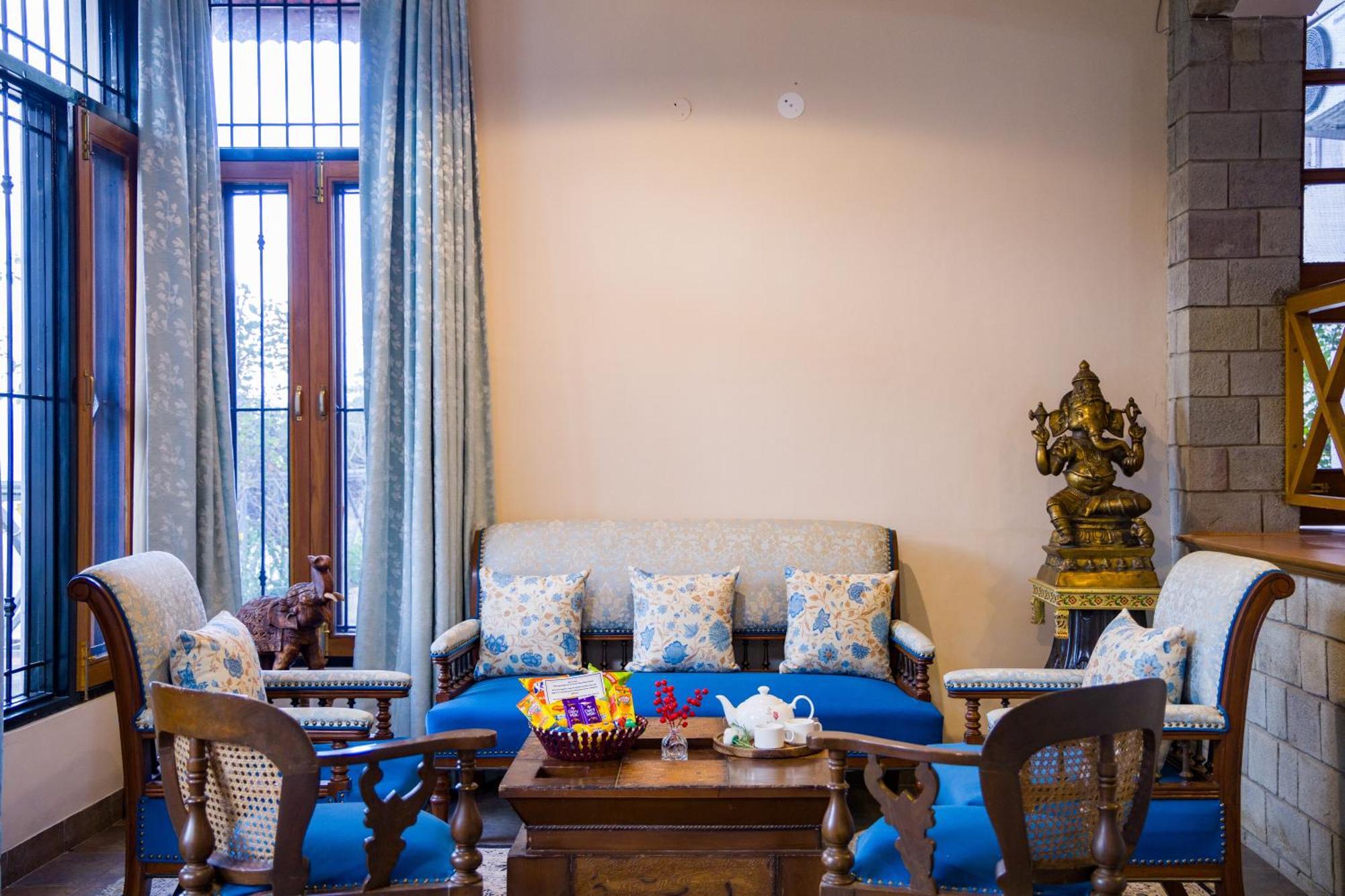 Alaya Stays Mehar Villa - 3 Bhk With Garden & Scenic Views Kasauli Exterior foto